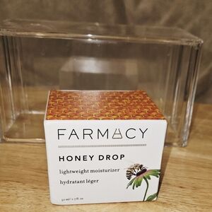 Farmacy Honey Drop with Orange Honeycomb Design